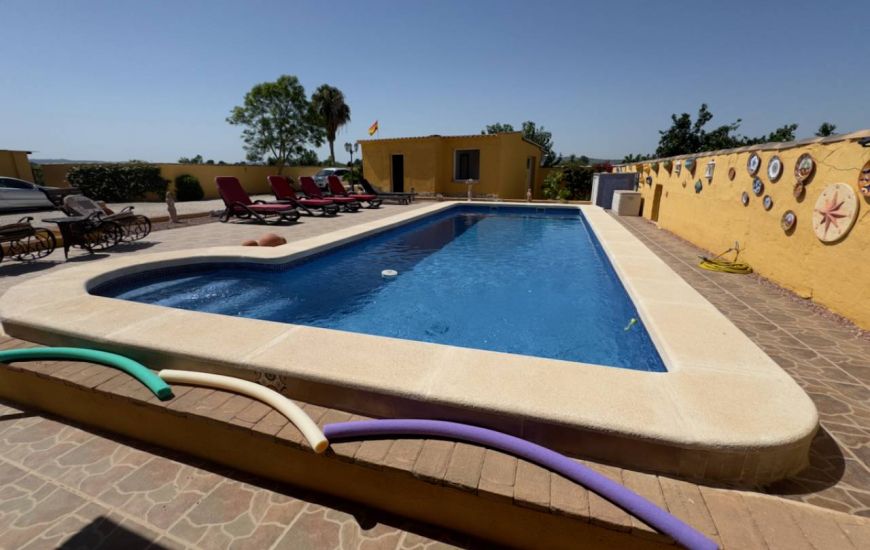 Sale - Finca - Orihuela