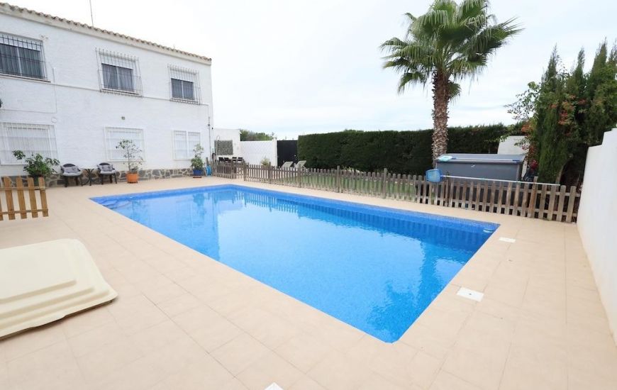Sale - Bungalow - Orihuela Costa