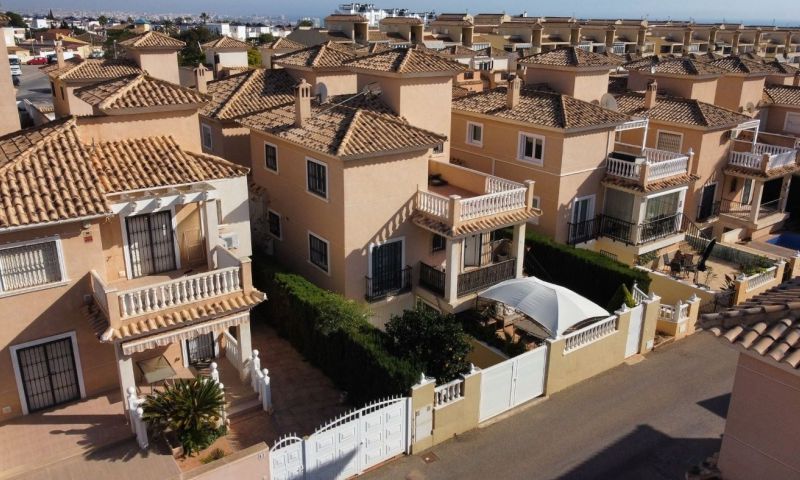 Sale - Villa - Orihuela Costa