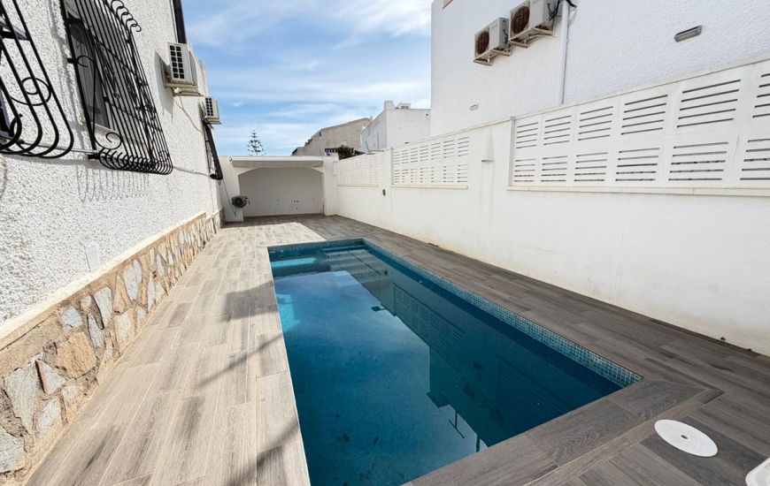 Sale - Villa - Blue Lagoon