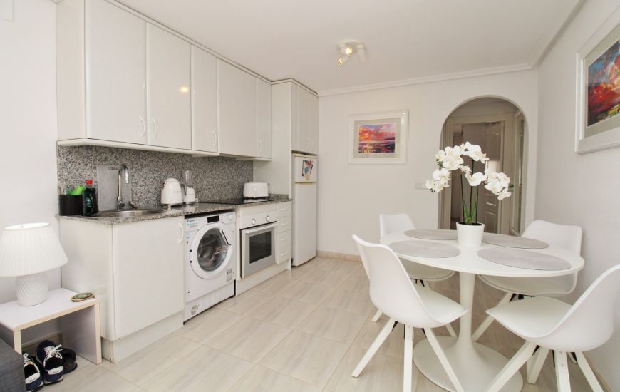 Sale - Bungalow - Villamartin