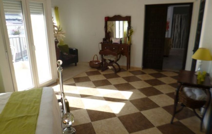 Sale - Villa - Villamartin