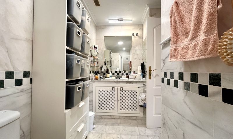 Sale - Apartments - Villamartin - Villamartín