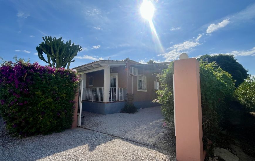 Sale - Villa - Orihuela