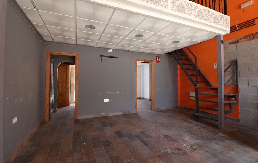 Venta - Comercial - Algorfa