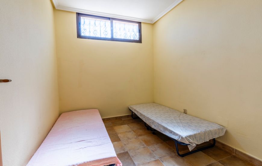 Sale - Villa - Villamartin