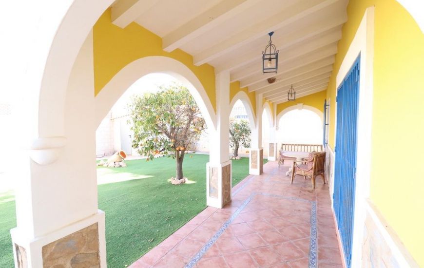 Sale - Villa - Orihuela Costa