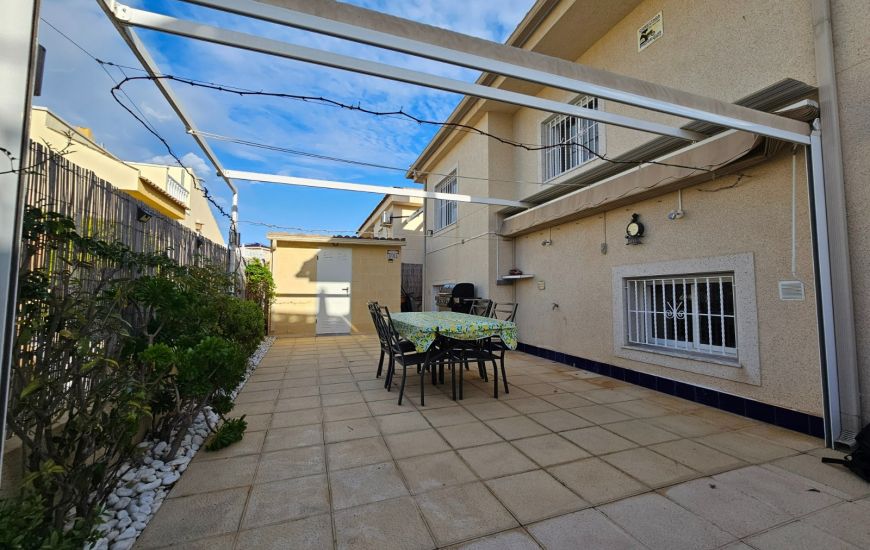 Venta - Villa - Benimar