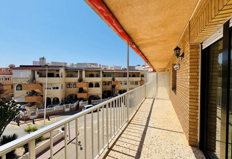 Sale - Apartments - 