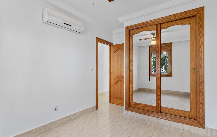 Sale - Ground Floor - Guardamar del Segura