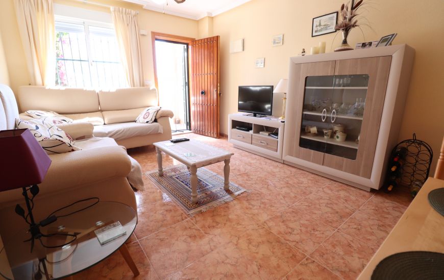 Sale - Townhouse - Algorfa