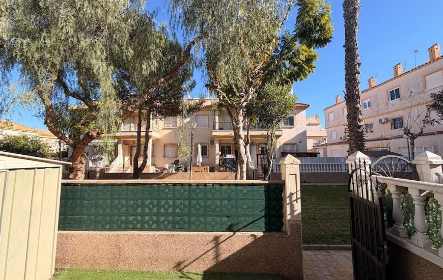 Sale - Bungalow - Orihuela Costa