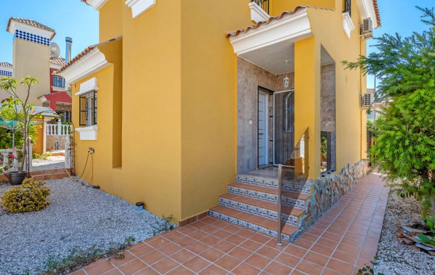 Venta - Villa - Algorfa