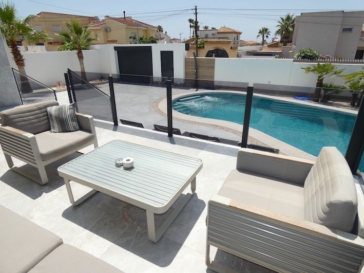 Sale - Villa - Ciudad Quesada