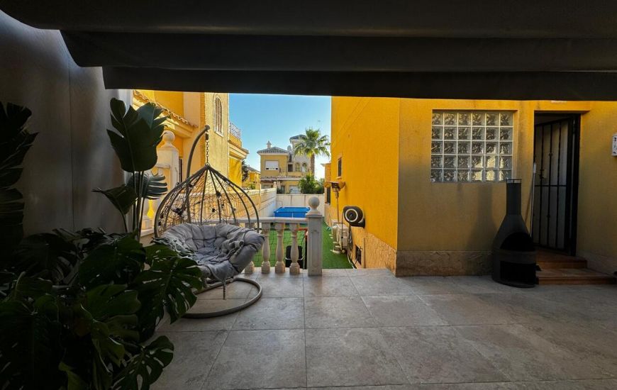 Sale - Villa - Algorfa