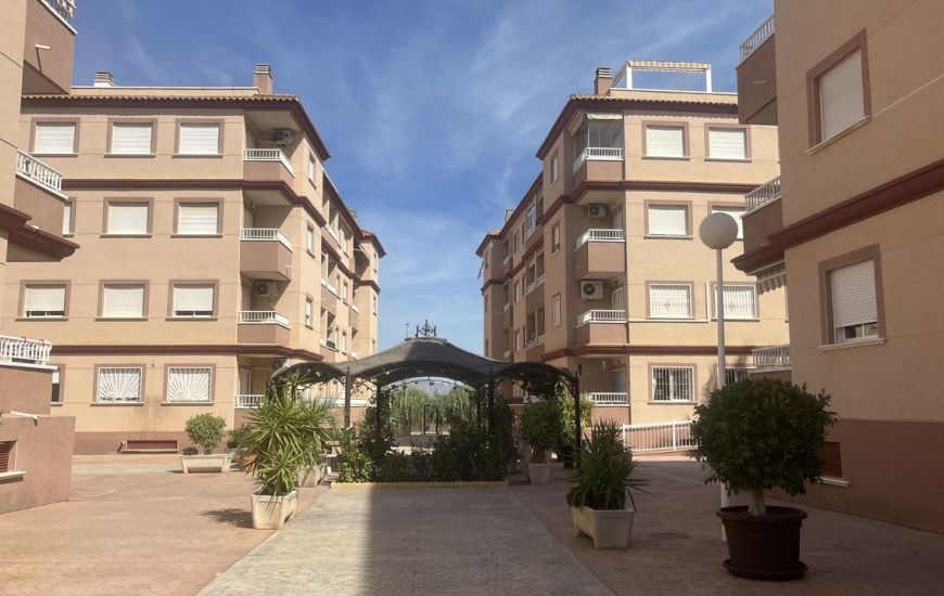Venta - Apartamentos - Algorfa
