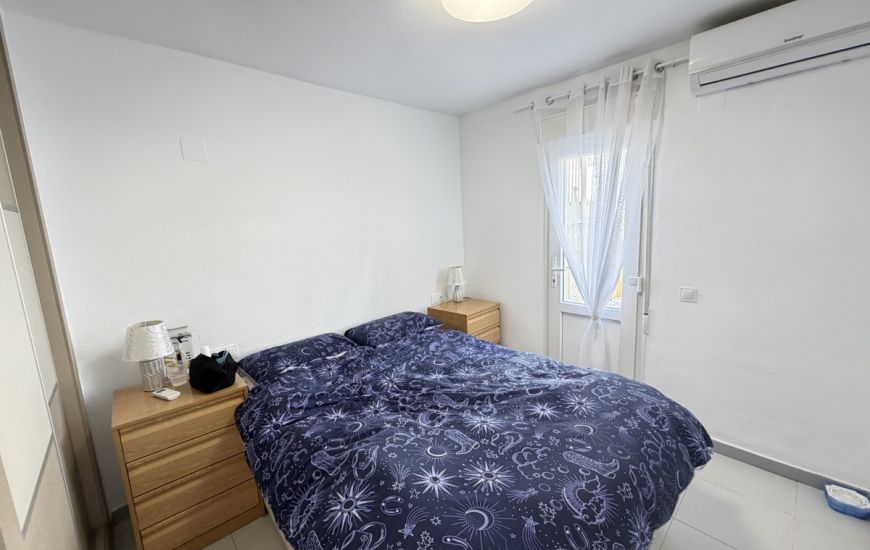 Sale - Apartments - Villamartin