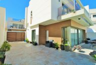 Sale - Villa - Villamartin