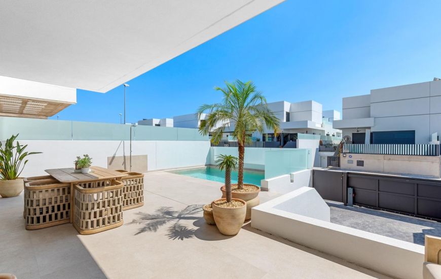 Nueva construcción  - Adosado - Dolores