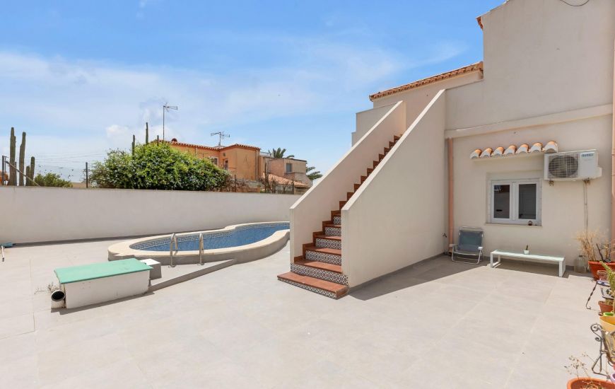 Sale - Villa - Torrevieja