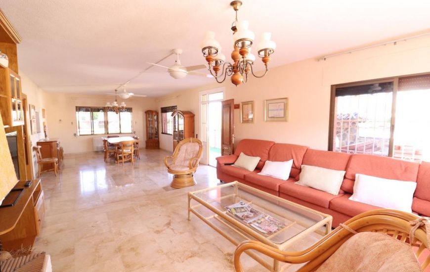 Sale - Villa - Cabo Roig