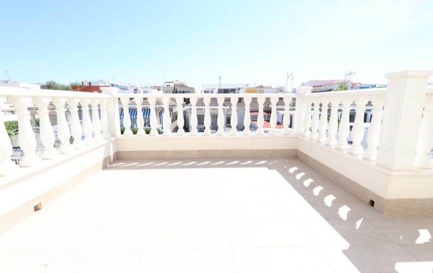 Sale - Townhouse - Torrevieja
