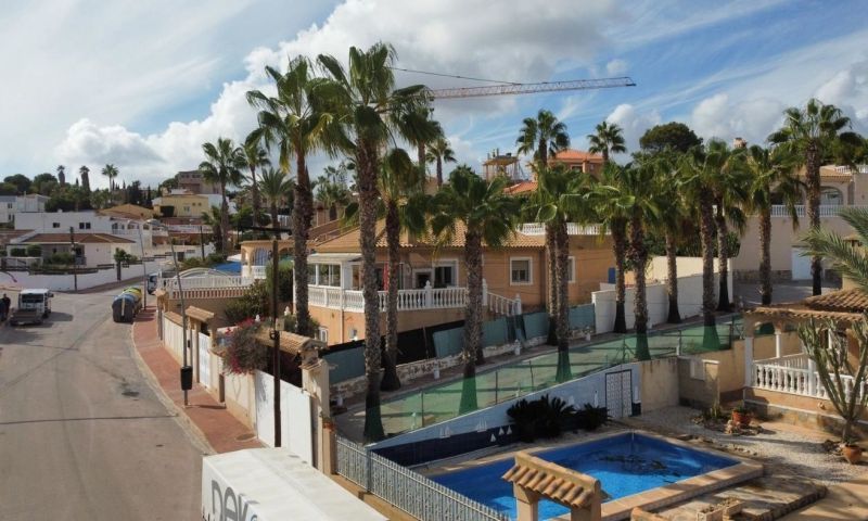 Sale - Villa - Torrevieja