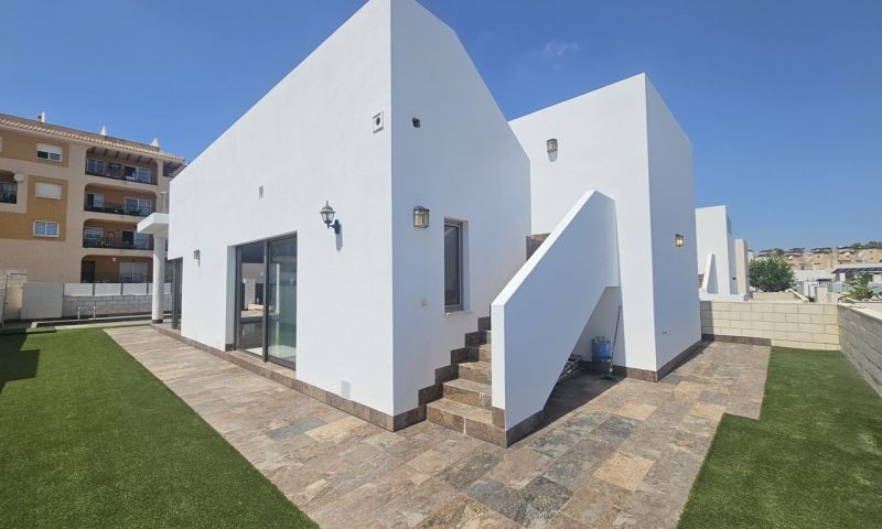 Sale - Apartments - Villamartin - Villamartín