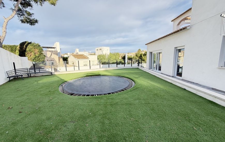 Venta - Villa - Villamartin