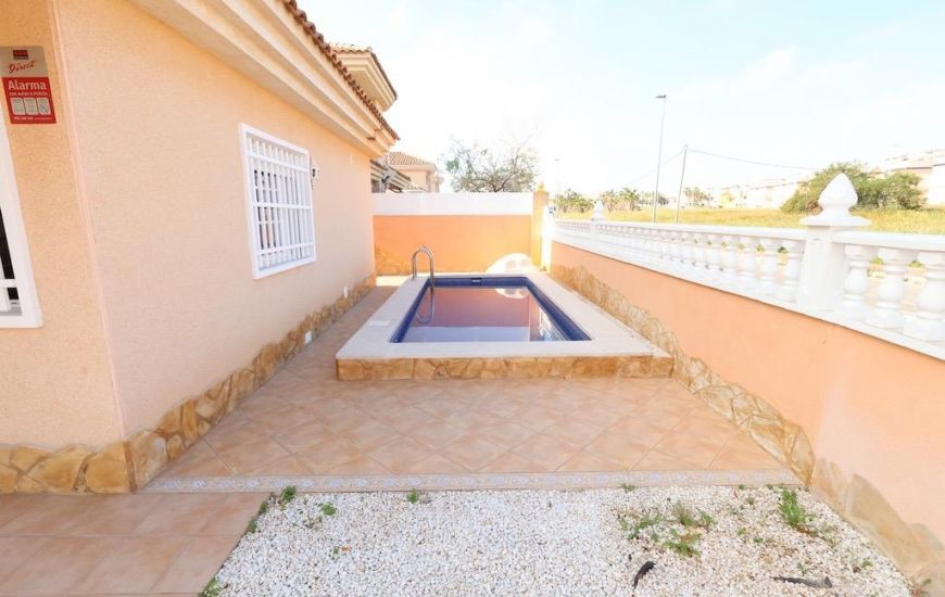 Venta - Villa - Torrevieja
