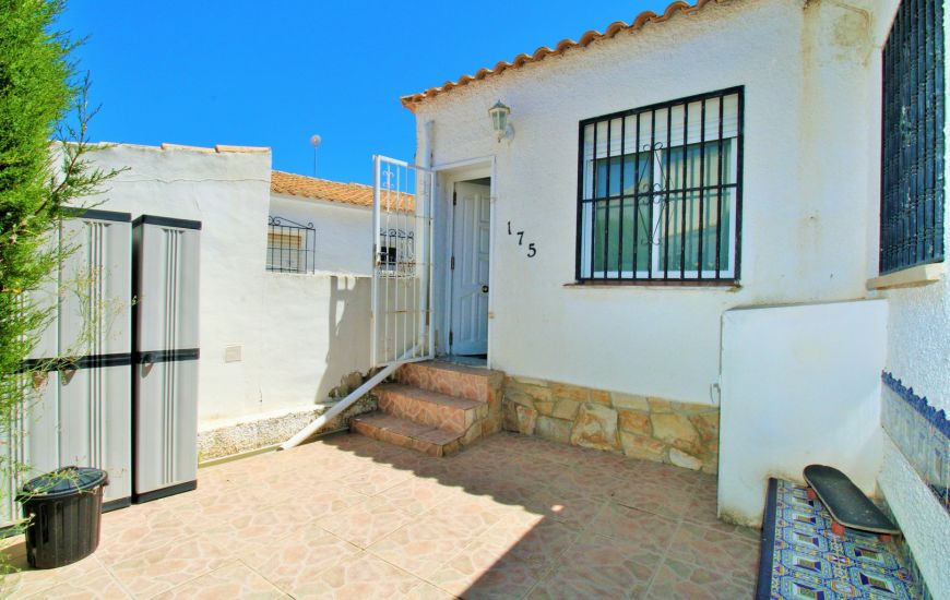 Sale - Bungalow - La Florida