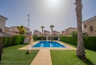 Sale - Villa - El Raso