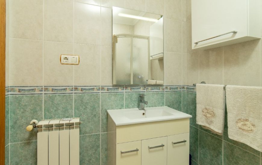 Sale - Villa - Los Altos