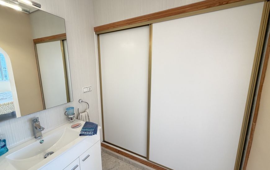 Sale - Villa - Villamartin