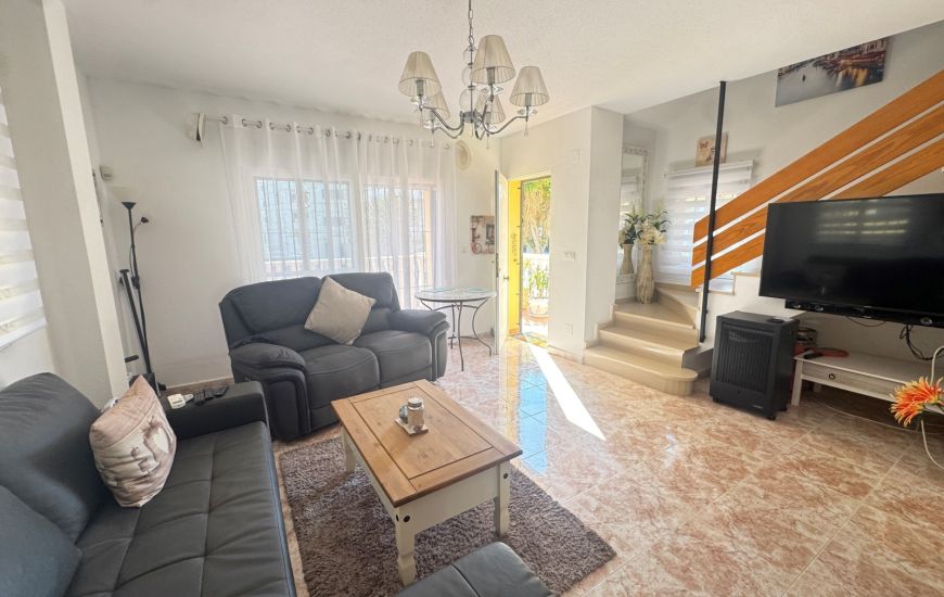 Sale - Villa - Villamartin