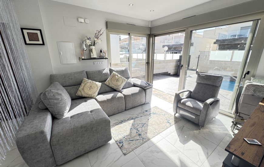 Venta - Villa - Villamartin Venta - Villa - Villamartin