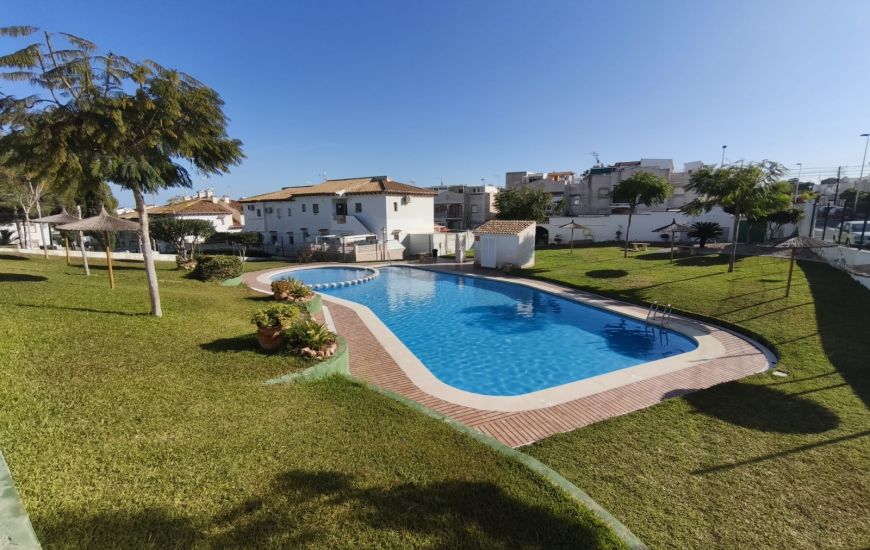 Sale - Townhouse - Torrevieja - 