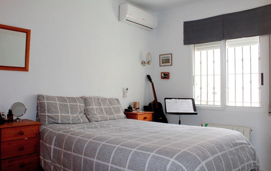 Sale - Villa - Villamartin
