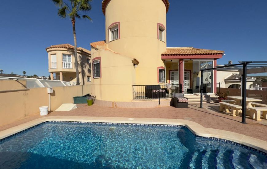 Sale - Villa - Ciudad Quesada