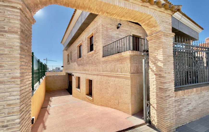 Sale - Villa - Los Montesinos