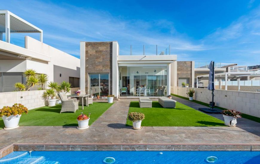 Sale - Villa - Villamartin