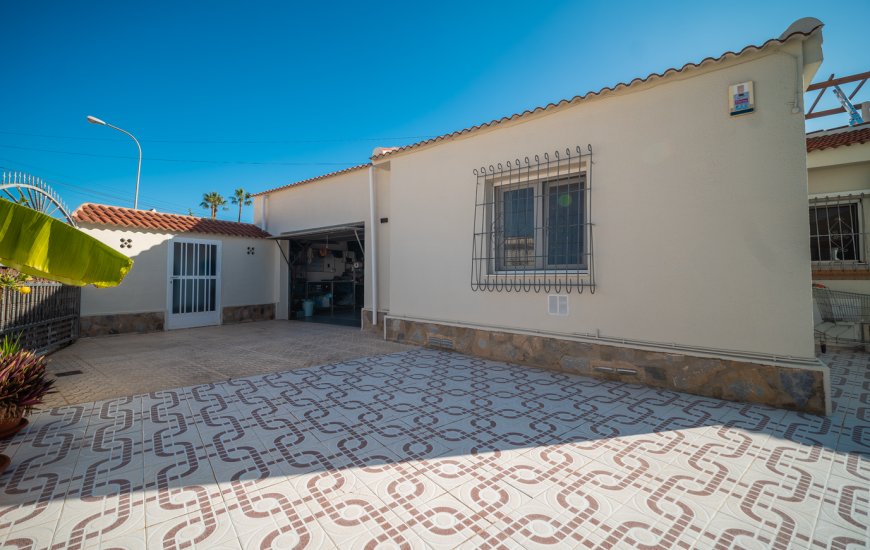 Sale - Villa - Ciudad Quesada