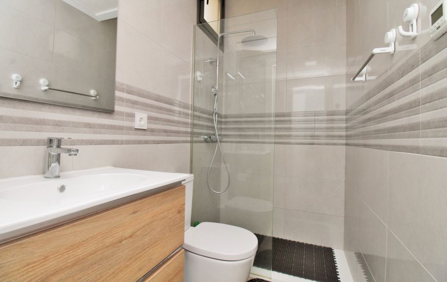 Sale - Villa - Villamartin