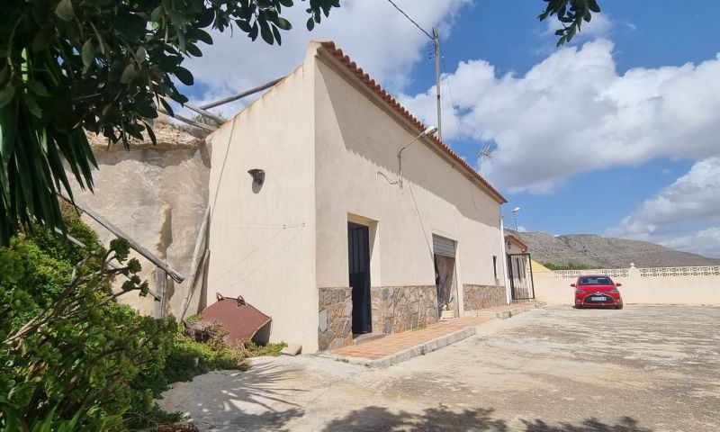Sale - Country Property - Hondón de las Nieves