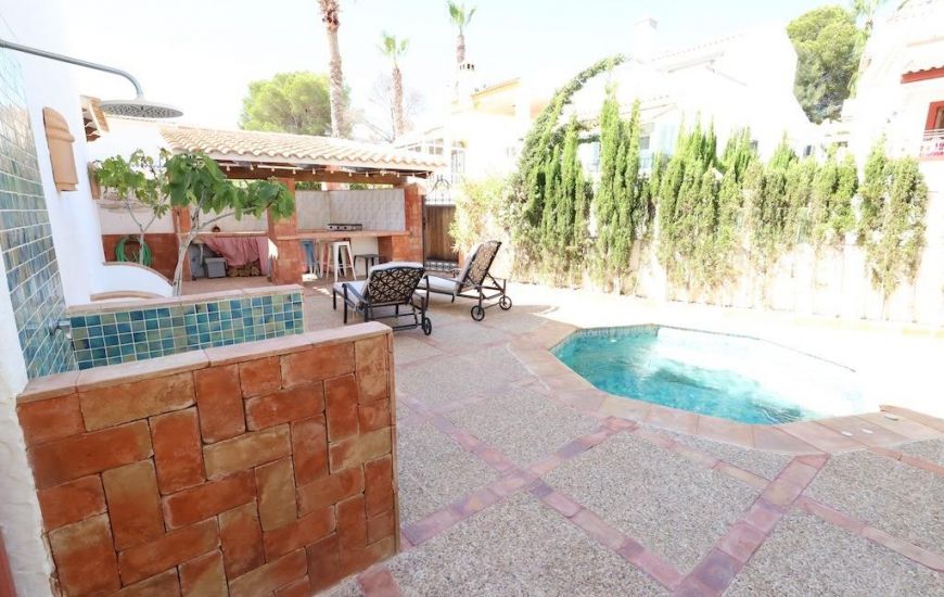 Sale - Villa - Orihuela Costa