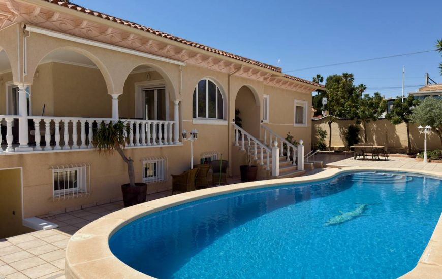 Sale - Villa - Ciudad Quesada