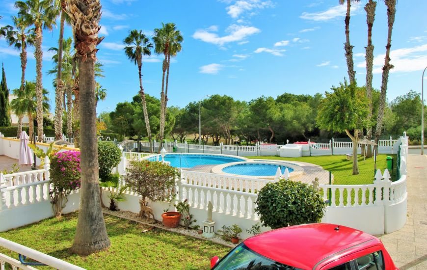 Sale - Townhouse - Villamartin