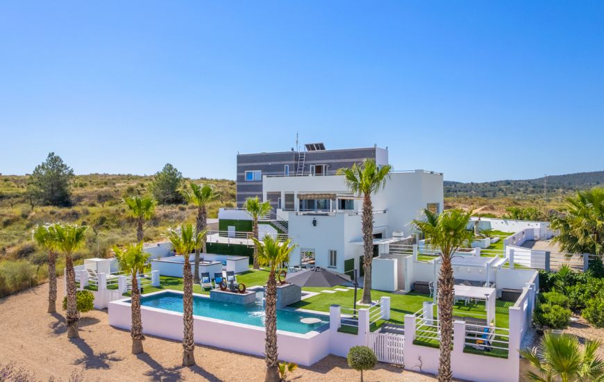 Sale - Villa - Torremendo