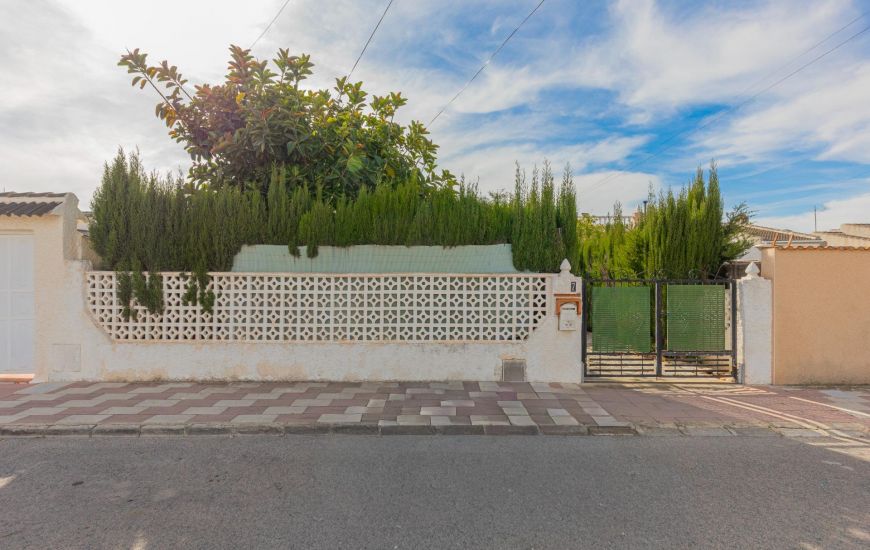 Sale - Villa - Torrevieja
