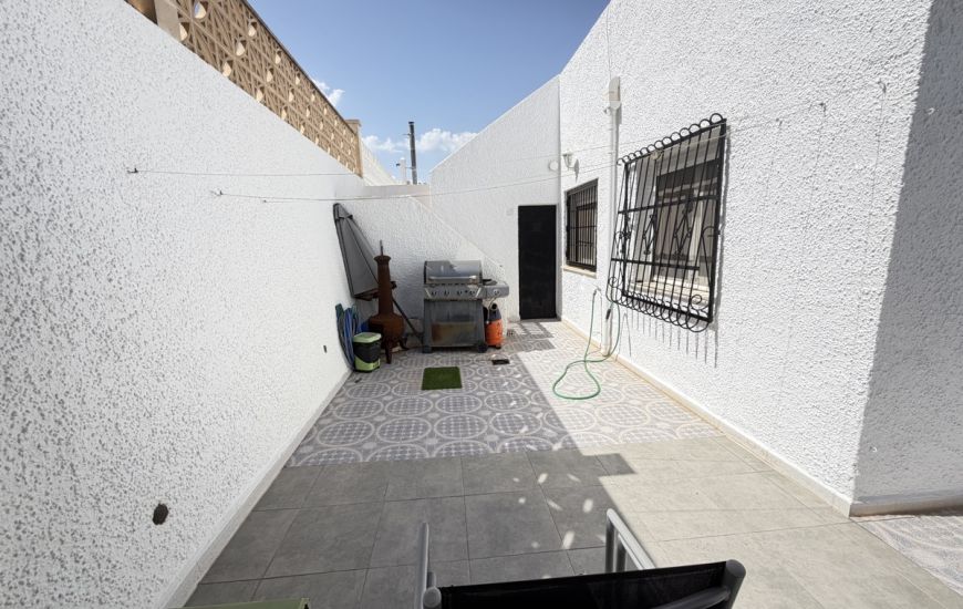 Sale - Bungalow - Villamartin